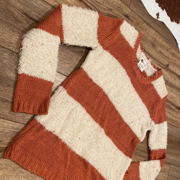 Billabong Sweater - Picture 3 of 5